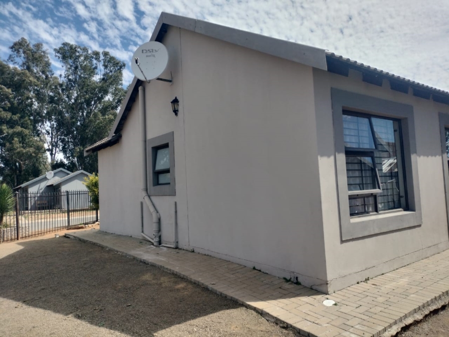 3 Bedroom Property for Sale in Bloemspruit Free State